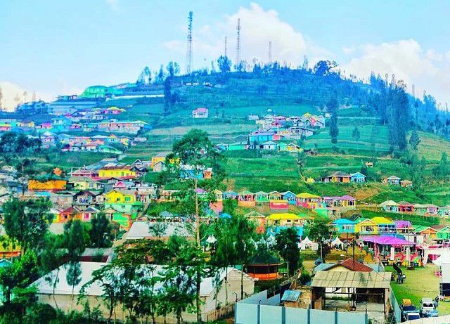 Kampung Kelir